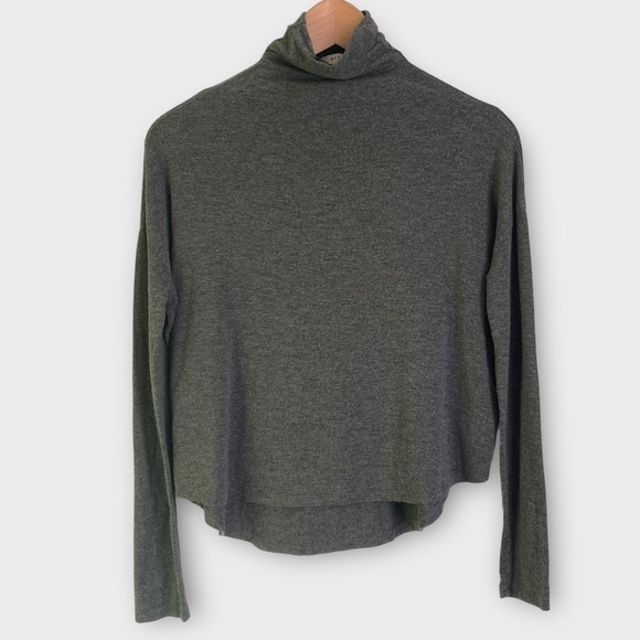 Aritzia Babaton Seaton Turtleneck Top - Picture 4 of 9